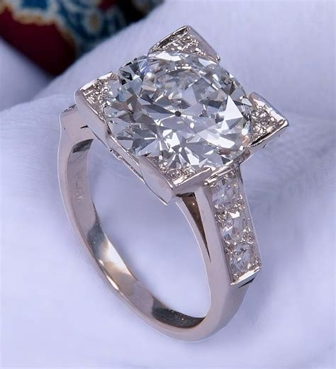 pawn a diamond ring in la jolla